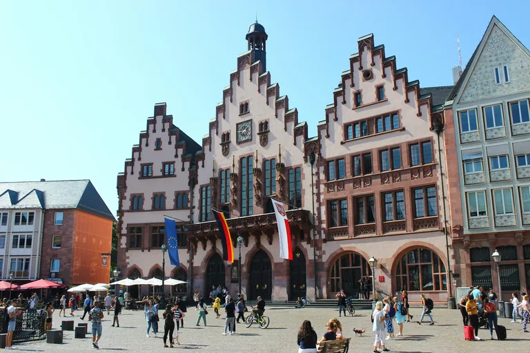 Römer Frankfurt für Kfz-Zulassung online Frankfurt am Main